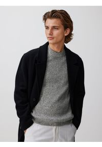 Reserved - Strukturalny sweter - złamana biel. Materiał: dzianina, bawełna