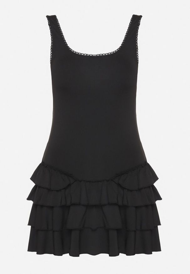 Born2be - Czarna Sukienka z Wiskozą Ozdobiona Falbankami Ovinia. Okazja: na co dzień. Typ kołnierza: kołnierz z falbankami. Kolor: czarny. Materiał: wiskoza. Długość rękawa: na ramiączkach. Wzór: aplikacja. Styl: casual