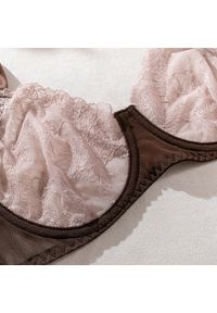 Intica - Zestaw bielizny z delikatnej koronki na specjalne okazje Eivor. Kolor: wielokolorowy. Materiał: koronka. Wzór: koronka #9