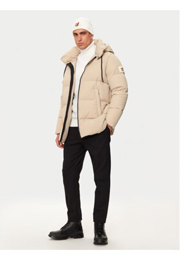 After Label Kurtka puchowa Vancouvern A00013 Beżowy Regular Fit. Kolor: beżowy. Materiał: syntetyk