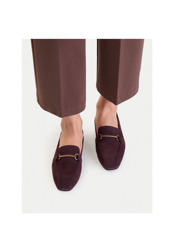 Loafersy Lasocki. Kolor: czerwony