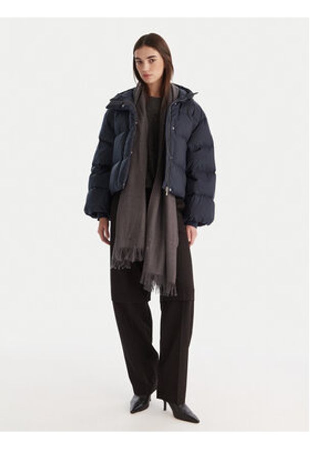 Calvin Klein Kurtka puchowa LV044D525G Granatowy Relaxed Fit. Kolor: niebieski. Materiał: syntetyk