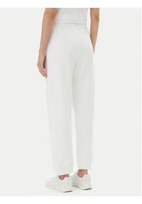 Pinko - PINKO Spodnie dresowe Plumcake 104790 A2G8 Biały Regular Fit. Kolor: biały. Materiał: bawełna #4