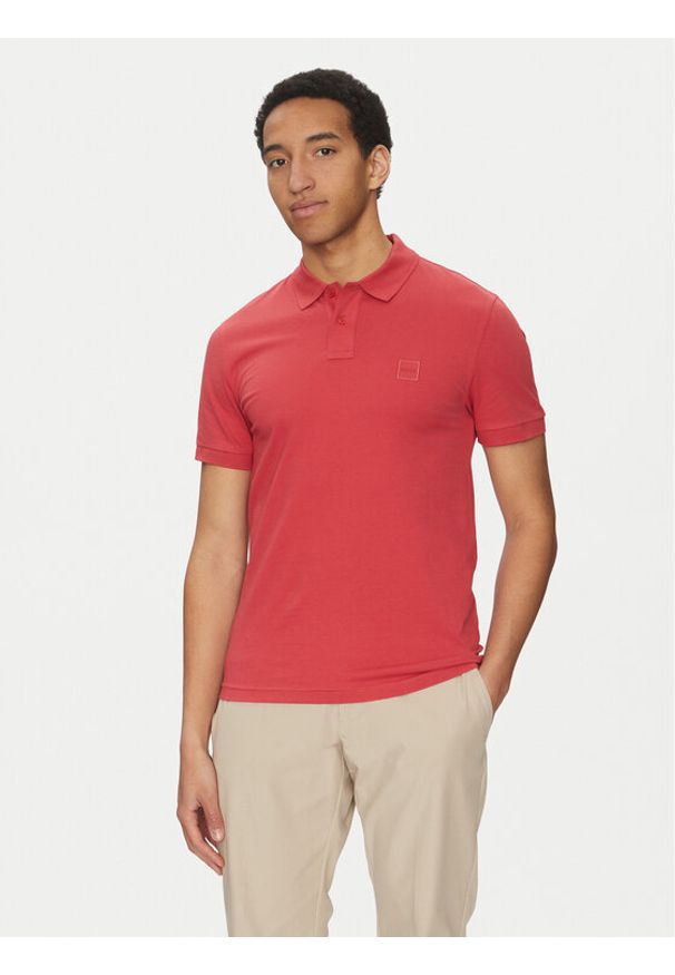 BOSS Polo Passenger 50507803 Czerwony Slim Fit. Typ kołnierza: polo. Kolor: czerwony. Materiał: bawełna