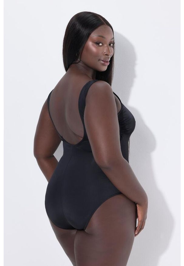 ULLA POPKEN - Damskie Strój kąpielowy bardzo miękka podszewka marszczenie z boku. Kolekcja: plus size. Kolor: czarny. Materiał: poliester, materiał, elastan