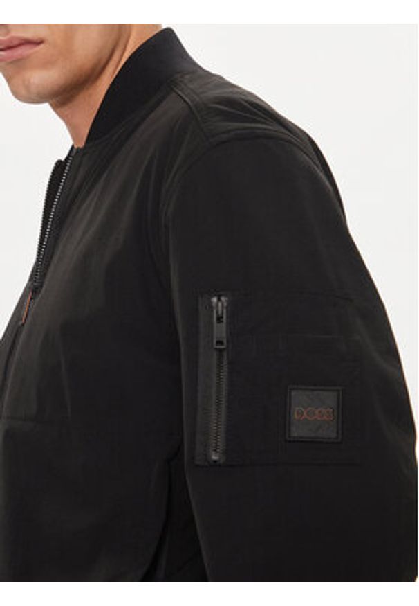BOSS - Boss Kurtka bomber Obear 50521480 Czarny Regular Fit. Kolor: czarny. Materiał: syntetyk