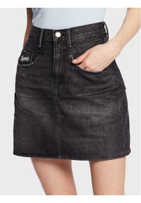 Tommy Jeans Spódnica jeansowa Yoke DW0DW14847 Czarny Regular Fit. Kolor: czarny. Materiał: bawełna, jeans