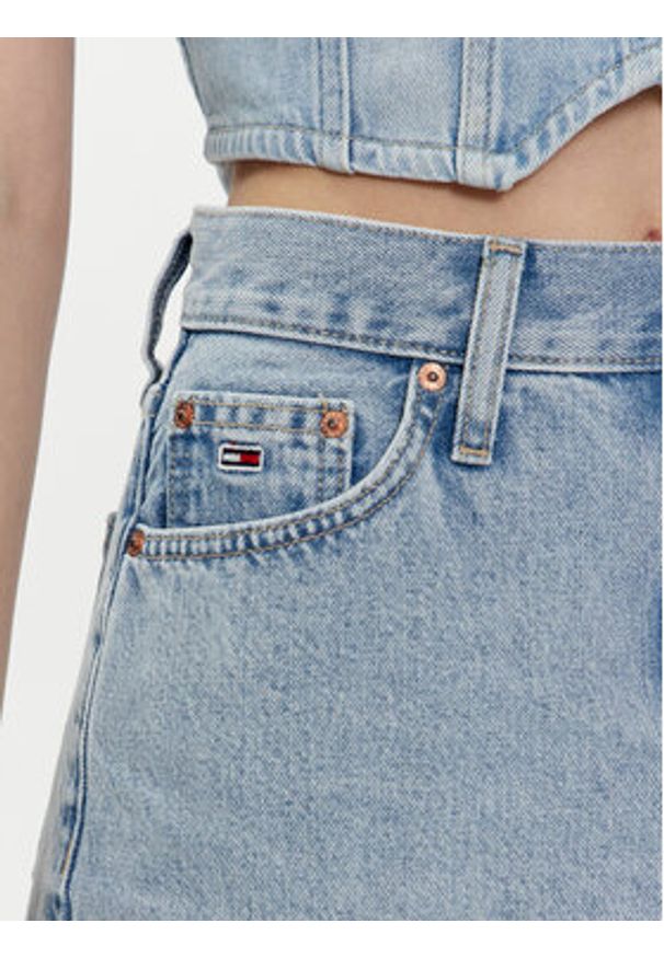 Tommy Jeans Spódnica jeansowa Izzie DW0DW17674 Niebieski Regular Fit. Kolor: niebieski. Materiał: bawełna