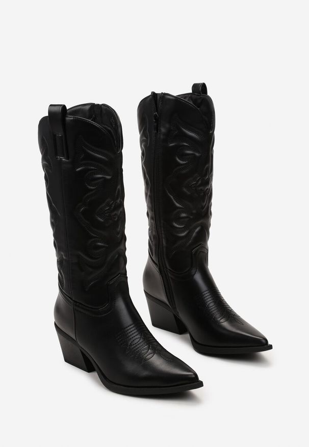 Born2be - Czarne Kozaki Kowbojki z Przeszyciami i Szpiczastym Noskiem Taoi. Nosek buta: szpiczasty. Kolor: czarny