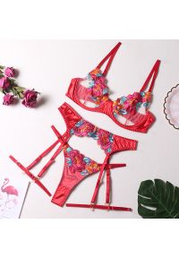 Intica - Haftowana bielizna zestaw z eleganckimi detalami Frea. Kolor: czerwony. Materiał: tkanina, materiał. Wzór: haft