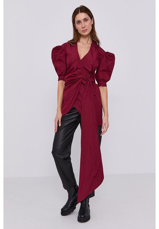 Red Valentino - Sukienka. Kolor: czerwony. Materiał: tkanina. Wzór: gładki