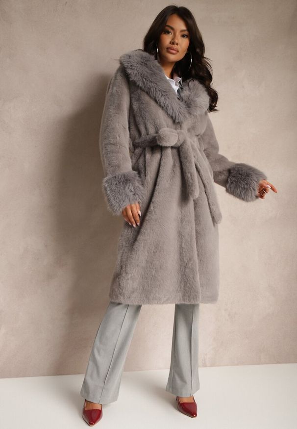 Renee - Szary Futrzany Płaszcz z Wiązanym Paskiem Ozdobnym Kołnierzem i Mankietami Viaressa. Okazja: na co dzień. Kolor: szary. Materiał: futro. Długość rękawa: długi rękaw. Długość: długie. Styl: casual, rockowy, elegancki