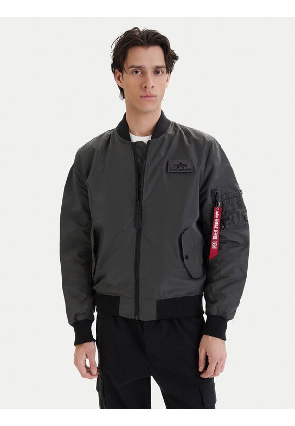 Alpha Industries Kurtka bomber MA-1 TTC Two Tone 126101 Szary Regular Fit. Kolor: szary. Materiał: syntetyk