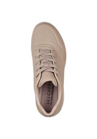 skechers - Buty do chodzenia damskie Skechers Uno-Stand on Air. Kolor: beżowy, różowy. Materiał: tkanina, materiał, syntetyk. Sport: turystyka piesza