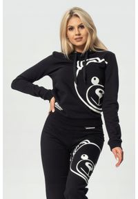 MOSCHINO Czarna damska bluza z kapturem, Rozmiar XS. Typ kołnierza: kaptur. Kolor: czarny. Materiał: bawełna. Wzór: nadruk #4