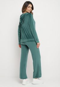 Born2be - Ciemnozielony Welurowy Komplet Dresowy Bluza z Kapturem i Szerokie Spodnie Atiferi. Kolor: zielony. Materiał: dresówka, welur #6