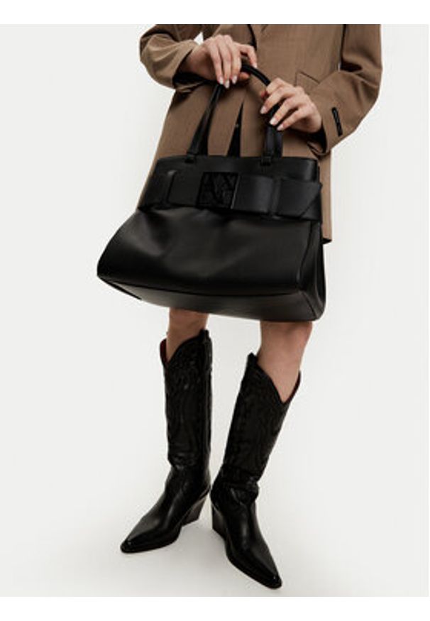 Armani Exchange Torebka XW000284 AF11902 UC001 Czarny. Kolor: czarny. Materiał: skórzane
