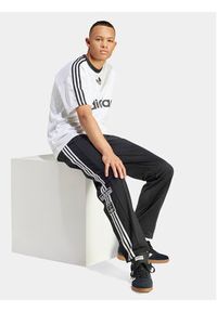 Adidas - adidas Spodnie dresowe adicolor Classics Adibreak IM8219 Czarny Regular Fit. Kolor: czarny. Materiał: syntetyk #5