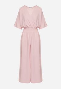 Born2be - Jasnoróżowy Kopertowy Kombinezon z Gumką w Talii i Szerokimi Nogawkami Vimashea. Okazja: na co dzień. Kolor: różowy. Styl: elegancki, casual #6