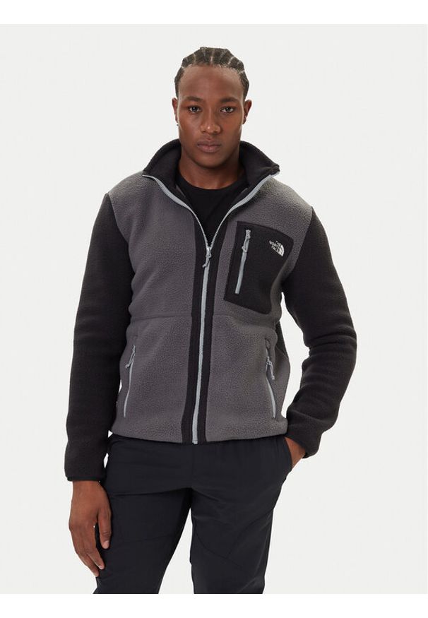 The North Face Polar Yumiori NF0A883R Szary Regular Fit. Kolor: szary. Materiał: syntetyk