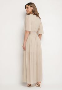 Born2be - Beżowy Plisowany Kombinezon o Kopertowym Kroju z Gumką w Talii Ameddie. Okazja: na co dzień. Kolor: beżowy. Styl: casual, elegancki #2