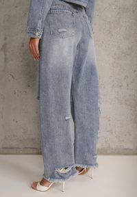 Renee - Niebieskie Jeansy z Bawełny Balloon High Waist z Przedarciami Taeryre. Okazja: na co dzień, na imprezę. Stan: podwyższony. Kolor: niebieski. Styl: casual #2