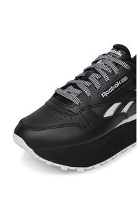 Reebok Sneakersy CLASSIC LEATHER TRIPLE LIFT 100209621 Czarny. Kolor: czarny. Materiał: skóra. Model: Reebok Classic #5