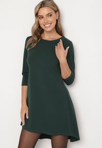 Born2be - Zielona Trapezowa Sukienka z Dłuższym Tyłem Gemirina. Okazja: na co dzień. Kolor: zielony. Typ sukienki: trapezowe. Styl: casual #3