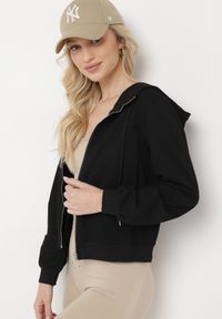 Born2be - Czarna Bluza z Kapturem Zapinana na Zamek Błyskawiczny Etarvia. Typ kołnierza: kaptur. Kolor: czarny. Sezon: lato, wiosna. Styl: klasyczny