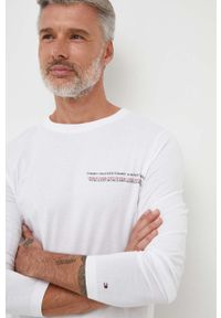 TOMMY HILFIGER - Tommy Hilfiger longsleeve bawełniany kolor biały z nadrukiem. Kolor: biały. Materiał: bawełna. Długość rękawa: długi rękaw. Długość: długie. Wzór: nadruk. Styl: klasyczny #5