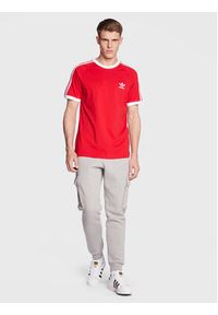 Adidas - adidas T-Shirt Adicolor Classics 3-Stripes T-Shirt IA4852 Czerwony Regular Fit. Kolor: czerwony. Materiał: bawełna #2