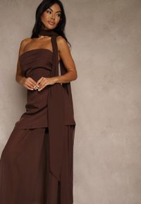 Renee - Brązowa Wieczorowa Sukienka Bandeau z Dodatkowym Szalem Meridvia. Okazja: na wesele, na ślub cywilny, na studniówkę, na imprezę. Kolor: brązowy. Długość rękawa: na ramiączkach. Styl: wizytowy #5