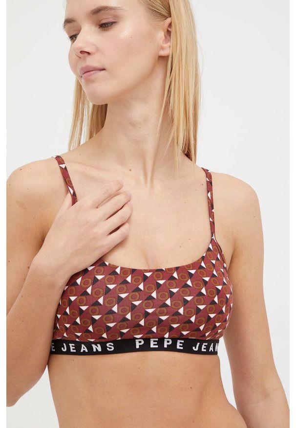 Pepe Jeans biustonosz kolor bordowy wzorzysty. Kolor: czerwony. Rodzaj stanika: wyciągane miseczki, odpinane ramiączka