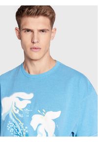 BDG Urban Outfitters T-Shirt 75326181 Błękitny Oversize. Kolor: niebieski. Materiał: bawełna #2