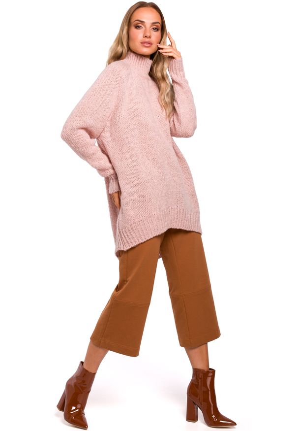 e-margeritka - Długi sweter z golfem różowy - s/m. Typ kołnierza: golf. Kolor: różowy. Materiał: poliester, wełna, materiał, poliamid. Długość: długie