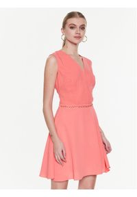Marciano Guess Sukienka codzienna Nausica 3GGK33 9630Z Różowy Regular Fit. Okazja: na co dzień. Kolor: różowy. Materiał: syntetyk. Typ sukienki: proste. Styl: casual