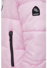 Superdry kurtka damska kolor różowy zimowa. Okazja: na co dzień. Kolor: różowy. Sezon: zima. Styl: casual