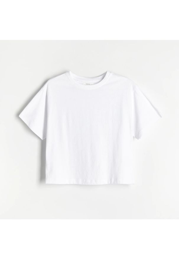 Reserved - T-shirt z napisem - Biały. Kolor: biały. Wzór: napisy