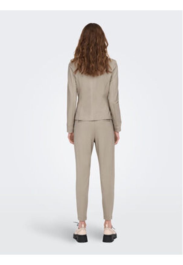 only - ONLY Marynarka 15153144 Szary Regular Fit. Kolor: szary. Materiał: syntetyk