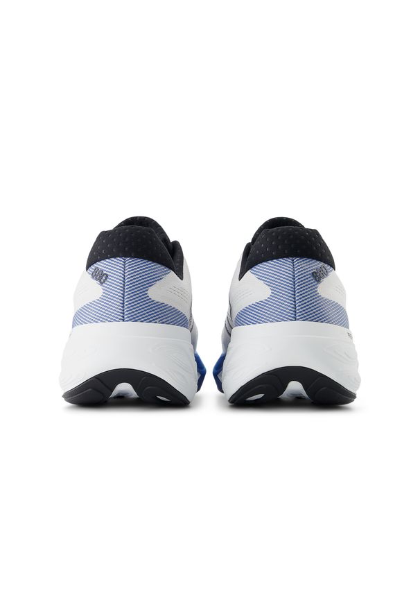 Buty męskie New Balance Fresh Foam X 880 v15 M880N15 – białe. Okazja: na co dzień. Kolor: biały. Materiał: syntetyk, materiał. Szerokość cholewki: normalna. Sport: fitness