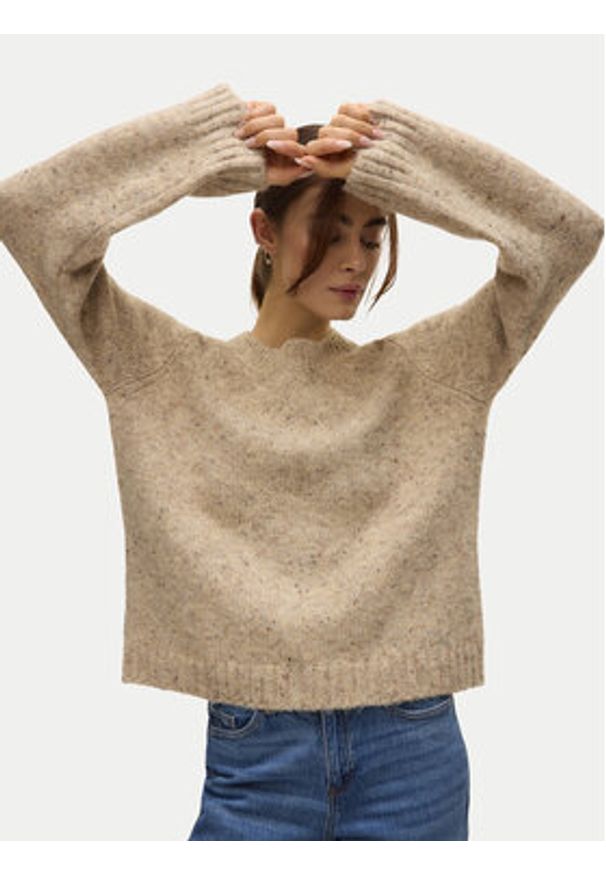 Vero Moda Sweter Ingrid 10331365 Beżowy Regular Fit. Kolor: beżowy. Materiał: syntetyk