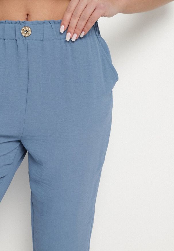 Born2be - Niebieskie Spodnie Capri z Bawełną i Wysokim Stanem Galirosa. Okazja: na spacer, na co dzień. Stan: podwyższony. Kolor: niebieski. Materiał: bawełna. Styl: elegancki, casual