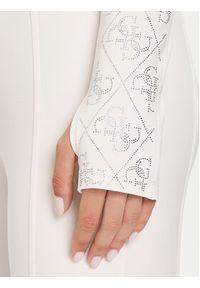Guess Kombinezon W5BD1P K7182 Écru Slim Fit. Materiał: syntetyk
