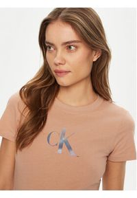 Calvin Klein Jeans T-Shirt Gradient J20J224982 Koralowy Slim Fit. Kolor: pomarańczowy. Materiał: bawełna. Wzór: gradientowy