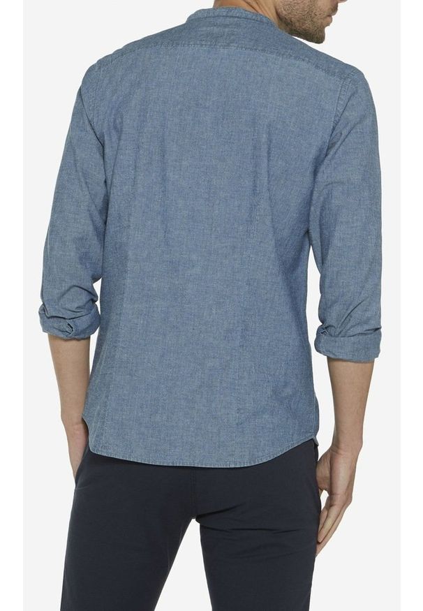 Wrangler - WRANGLER GRANDAD SHIRT MĘSKA KOSZULA ZE STÓJKĄ INDIGO W5945MP8E. Typ kołnierza: kołnierzyk stójkowy. Materiał: tkanina, jeans