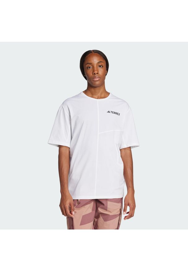 Adidas - Koszulka Terrex Multi Climacool. Kolor: biały. Technologia: ClimaCool (Adidas). Sport: turystyka piesza