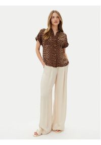 Vero Moda Koszula Bumpy 10331923 Brązowy Regular Fit. Kolor: brązowy. Materiał: wiskoza #3