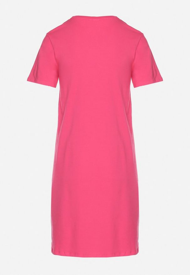 Born2be - Różowa Bawełniana Sukienka o Kroju Typu T-shirt Nilisea. Kolor: różowy. Materiał: bawełna