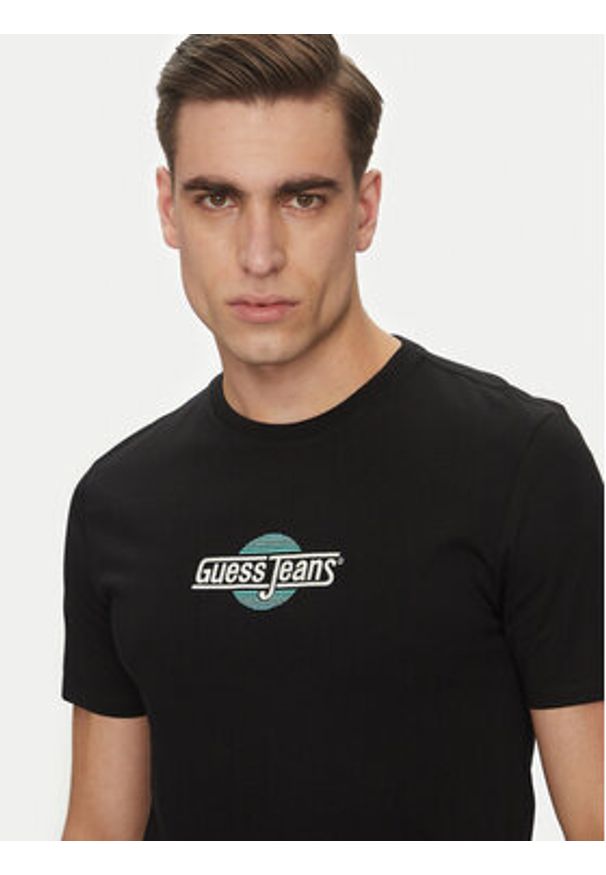 Guess Jeans T-Shirt M5GI23 K8HM0 Czarny Slim Fit. Kolor: czarny. Materiał: bawełna