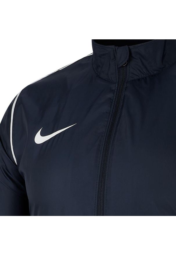 Kurtka treningowa chłopięca Nike JR Park 20 Repel. Kolor: biały, wielokolorowy, niebieski, czarny. Materiał: syntetyk